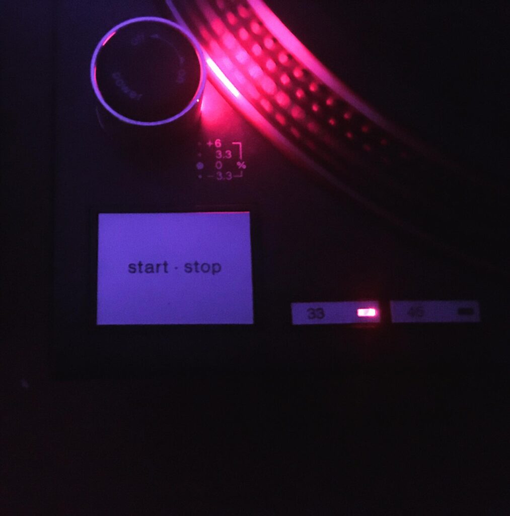 Turntable buttons